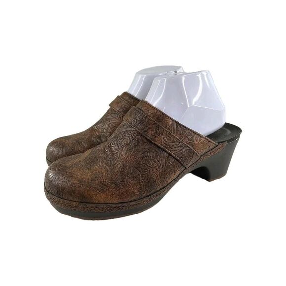 Crocs Sarah Women's Heeled Mules US 9 Brown Tooled Slip On Comfort Shoes - Picture 1 of 10